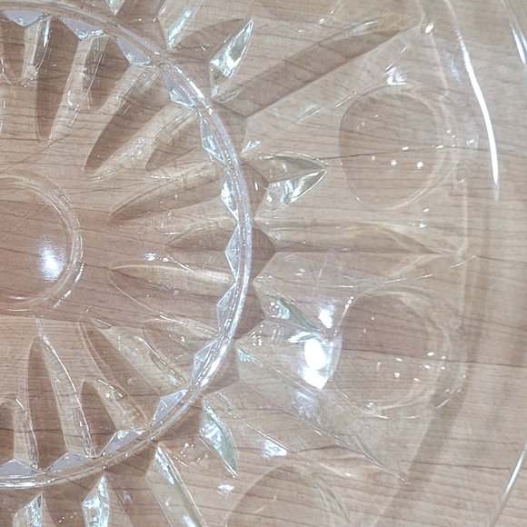 Two Vintage Clear Pressed Glass 10" Serving Plates - Picture 8 of 12
